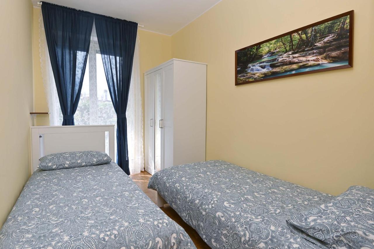 Casa Dei Limoni Lejlighed Gardone Riviera Eksteriør billede