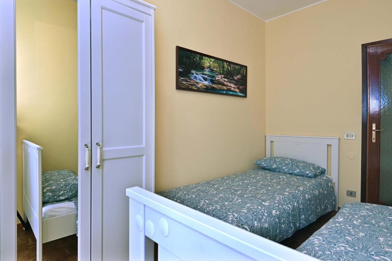 Casa Dei Limoni Lejlighed Gardone Riviera Eksteriør billede